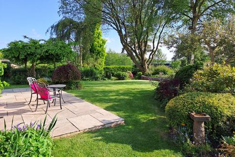 The Paddock Common Lane, Cheadle, Stoke-on-trent, ST10 2NZ