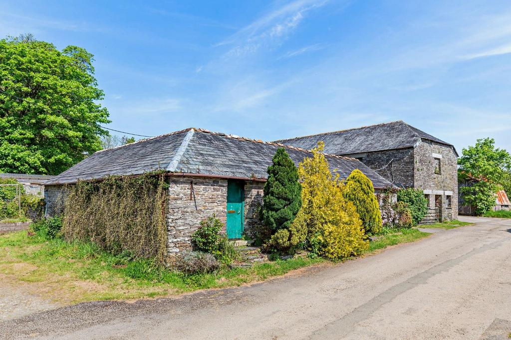 Trad Buildings