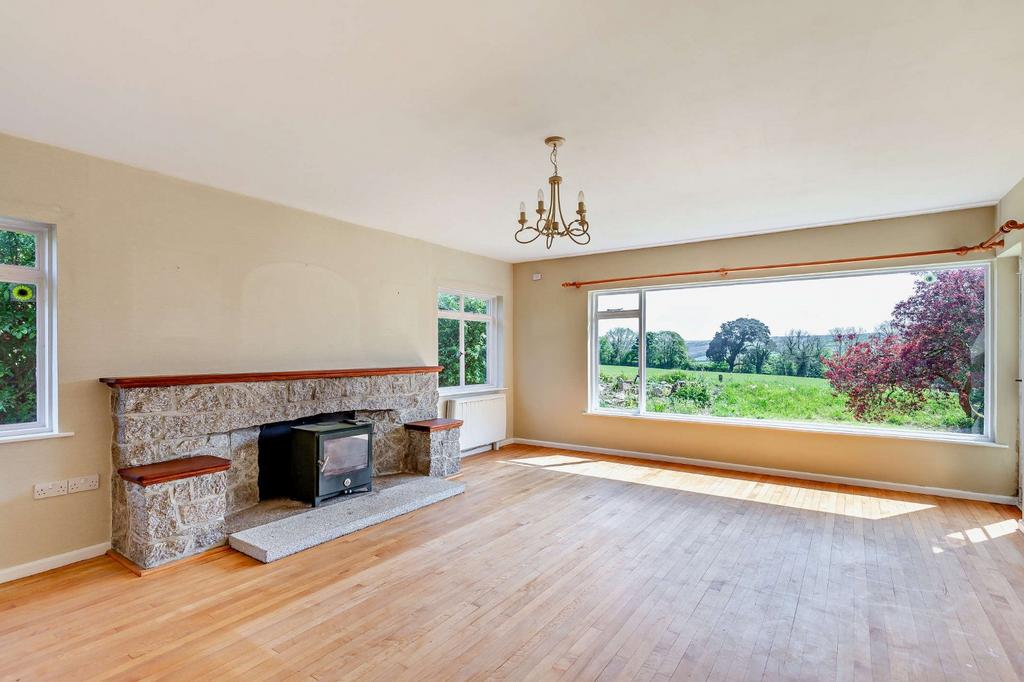Farmhouse Drawing Rm