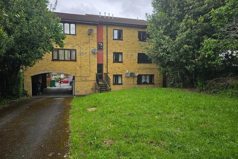 1 bedroom flat to rent, Beulah Road, Thornton Heath, CR7