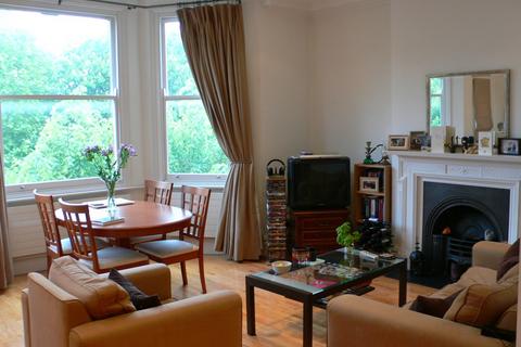 2 bedroom flat to rent, Flat 3, 12 Greencroft Gardens, London