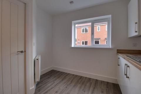 3 bedroom semi-detached house to rent, Daffodil Street, Stafford ST17