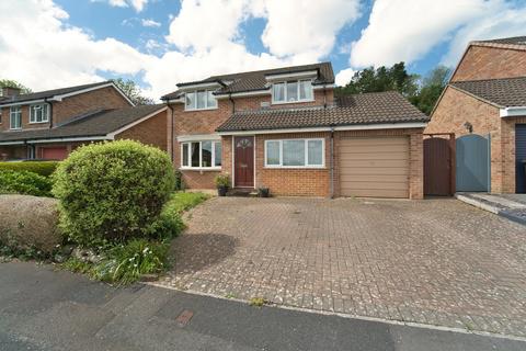 4 bedroom detached house for sale, Bramblewood Road, Worle, Weston-Super-Mare, BS22