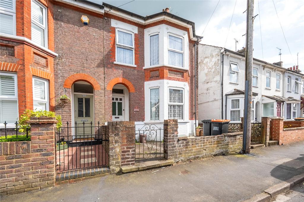 Union Street, Dunstable LU6 3 bed semidetached house for sale £270,000
