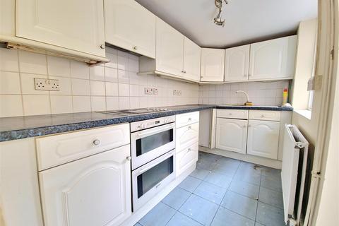 4 bedroom terraced house for sale, Crow Hill Road, Margate