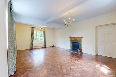 3 bedroom detached house to rent, Walford Manor, Walford, Shrewsbury