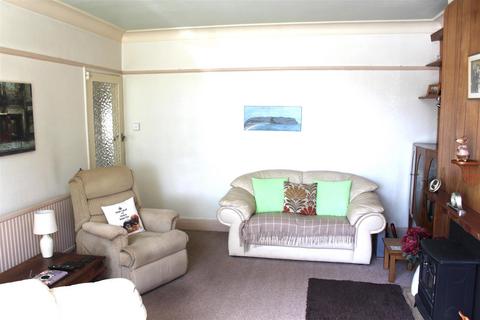 60 Queens Road, Llandudno, LL30 1TH