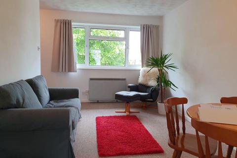 1 bedroom flat to rent, Grange Court, Boundary Road, Newbury