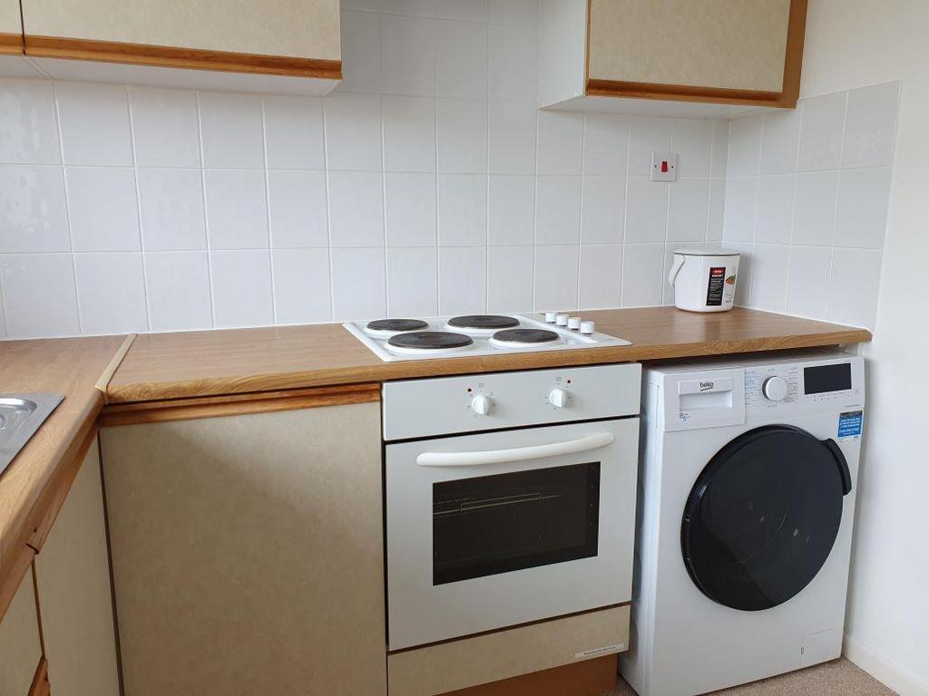 Washer dryer.jpg