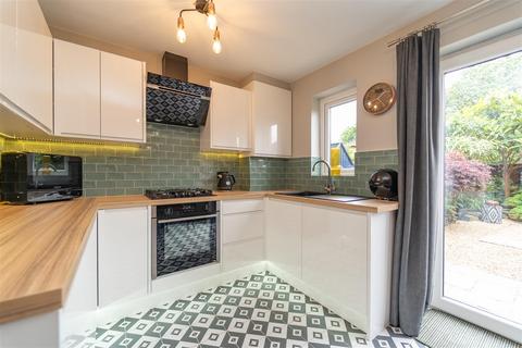 2 bedroom terraced house for sale, Shuttleworth Close, Whalley Range