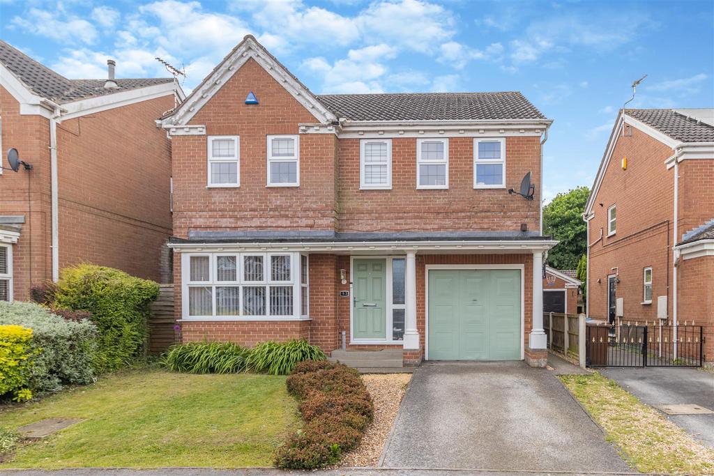 Cotswold Grove, Mansfield 4 bed detached house for sale £280,000