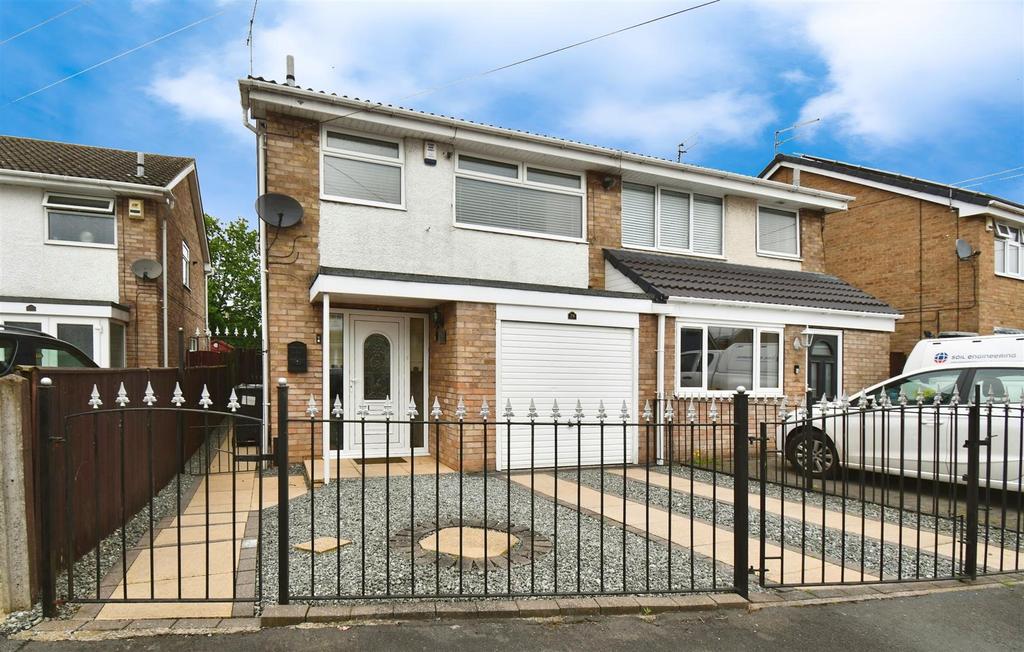 Weardale, Hull 3 bed semidetached house for sale £180,000