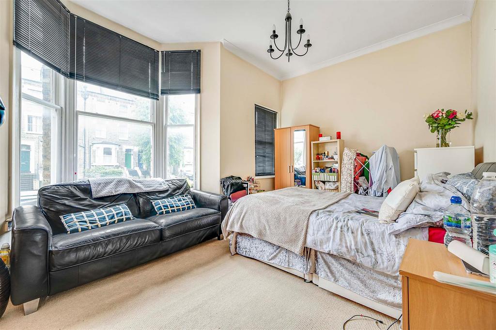 Davies   Davies 17b Fonthill Road N4 3 HY 003.JPG