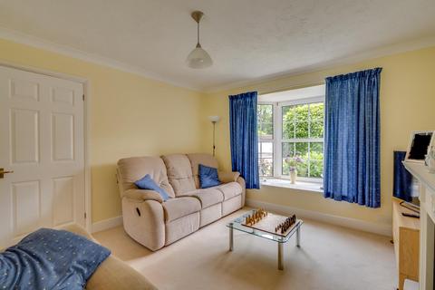 3 bedroom end of terrace house for sale, Aldbourne Drive, Aldwick, Bognor Regis