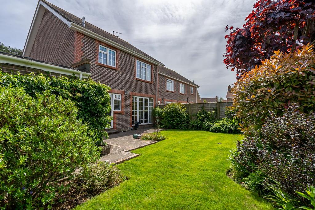 Rear Garden.jpg