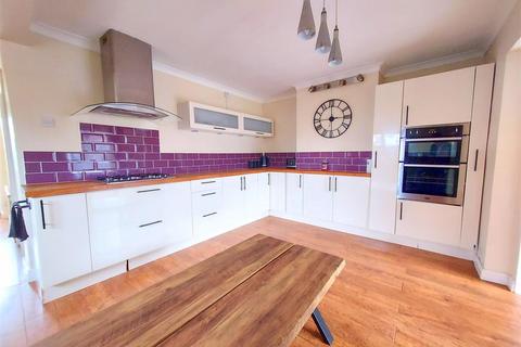 3 bedroom semi-detached house for sale, St. Johns Road, Stourport-On-Severn