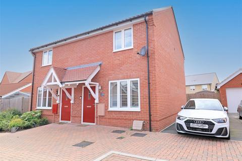 2 bedroom semi-detached house for sale, Orchard Way, Boreham, Chelmsford