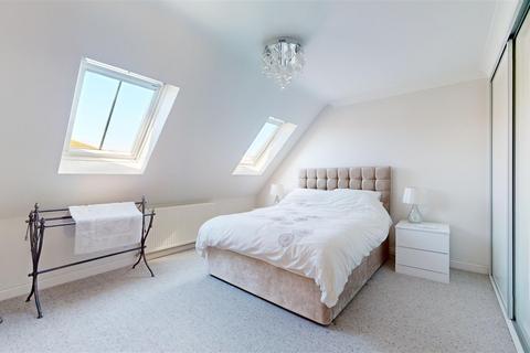 2 bedroom flat for sale, Gilbert Road, Swanage