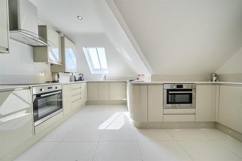 2 bedroom penthouse for sale, Gilbert Road, Swanage