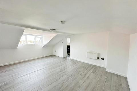 2 bedroom apartment to rent, Mersey View, Brighton-Le-Sands, Liverpool