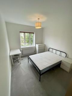 3 bedroom flat to rent, BPC01941 Jekyll Close, Stapleton, BS16