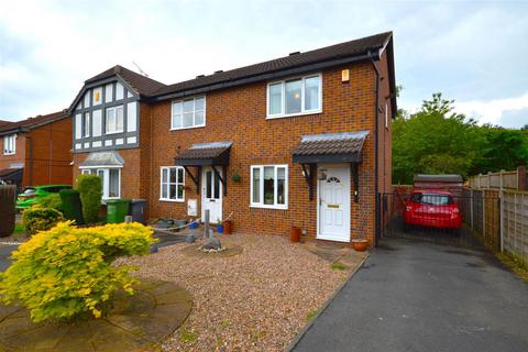 2 bedroom end of terrace house for sale, Pinders Green Walk, Methley