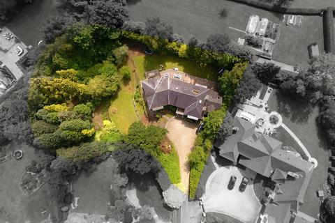 8 bedroom detached house for sale, Elmsway, Hale Barns