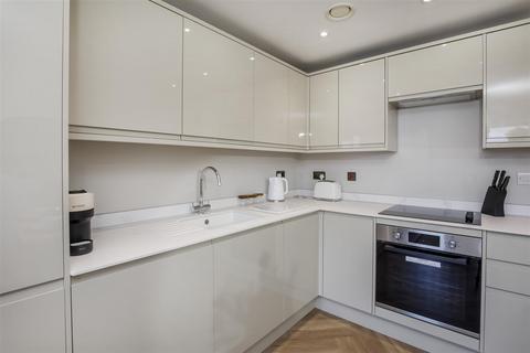 2 bedroom duplex for sale, Crescent Court, The Crescent, Off Blossom Street, York