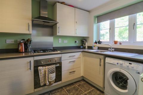 2 bedroom end of terrace house for sale, Byerley Close, Kentford CB8