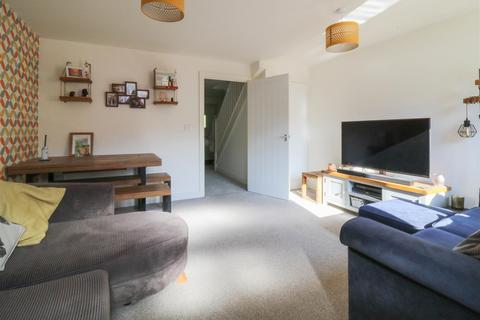 2 bedroom end of terrace house for sale, Byerley Close, Kentford CB8