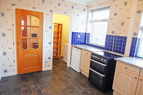 3 bedroom semi-detached house for sale, Ravens Crescent, Dewsbury