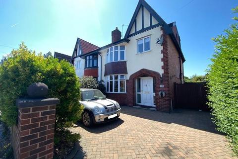 4 bedroom semi-detached house to rent, St. Werburghs Road, Manchester
