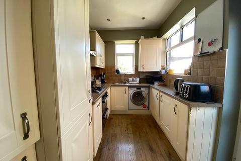 4 bedroom semi-detached house to rent, St. Werburghs Road, Manchester