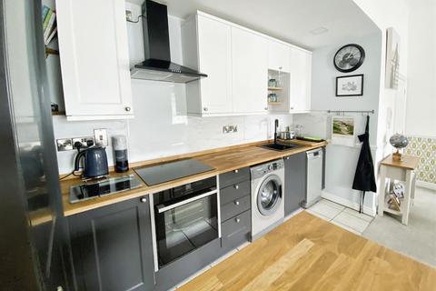 1 bedroom flat for sale, Holyhead Road, Bicton, Shrewsbury