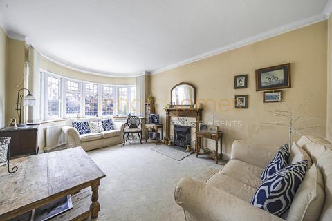 56 Uphill Grove, Mill Hill, London, NW7 4NJ