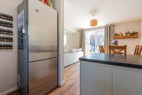 127 Fishguard Road, Llanishen, Cardiff, CF14 5PR