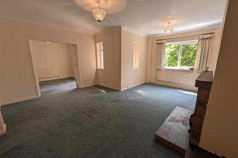 3 bedroom semi-detached house for sale, Oak Tree Close, Middleton St. George, Darlington