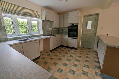 3 bedroom semi-detached house for sale, Oak Tree Close, Middleton St. George, Darlington