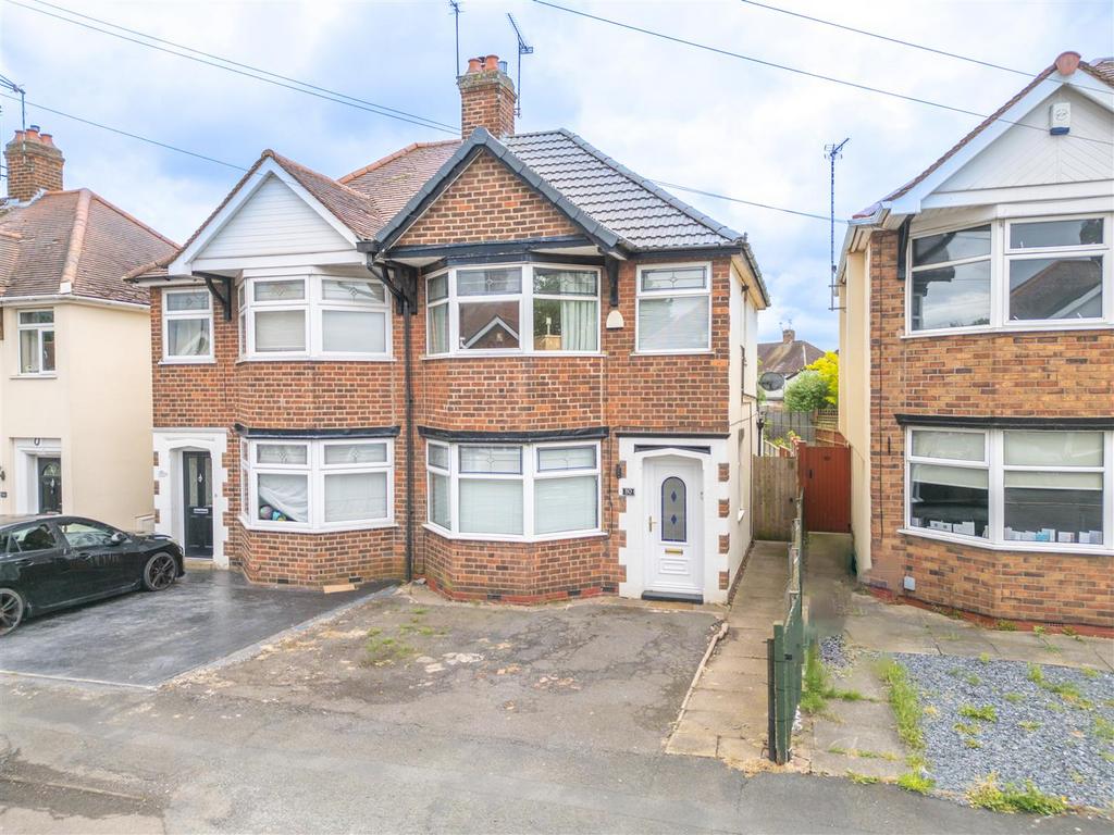 St Nicolas Road, Nuneaton 3 bed semidetached house for sale £250,000