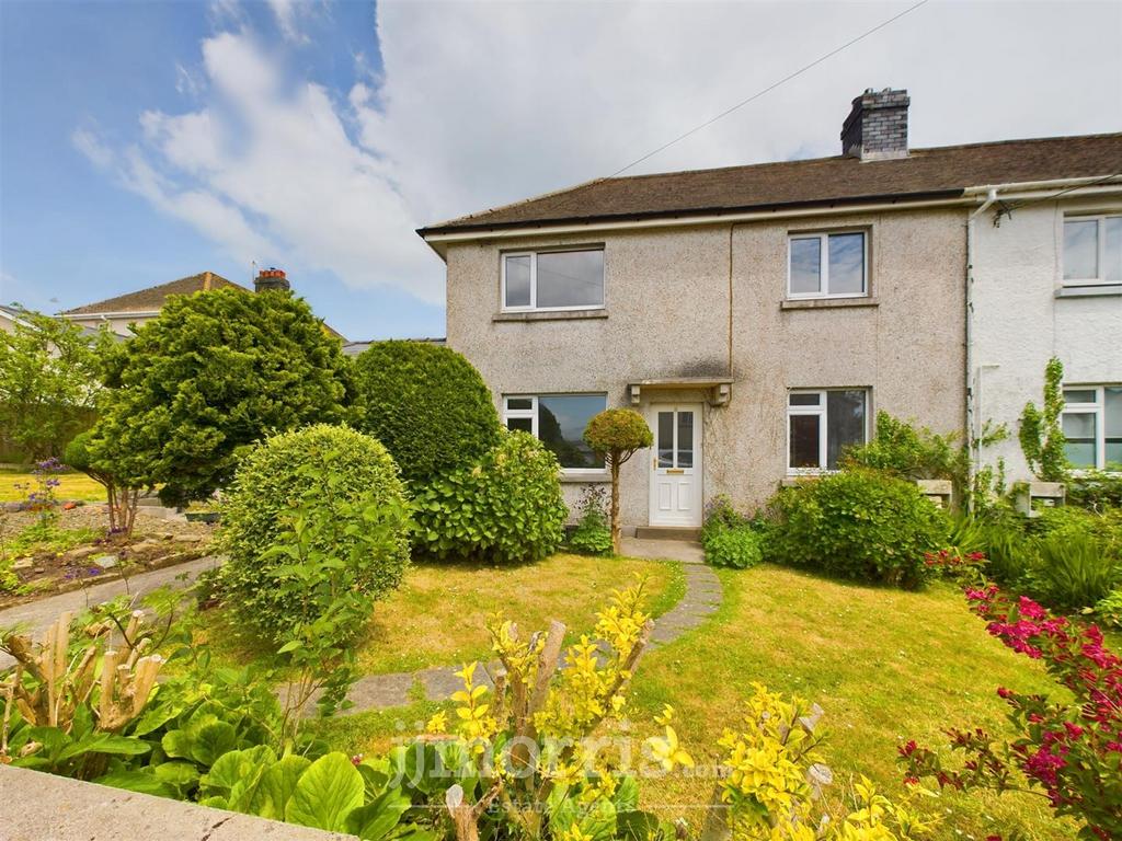 Narberth 4 bed semidetached house for sale £225,000