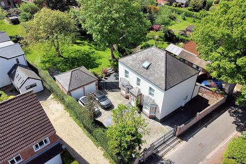 5 bedroom detached house for sale, Park Road, Chilwell, Nottingham