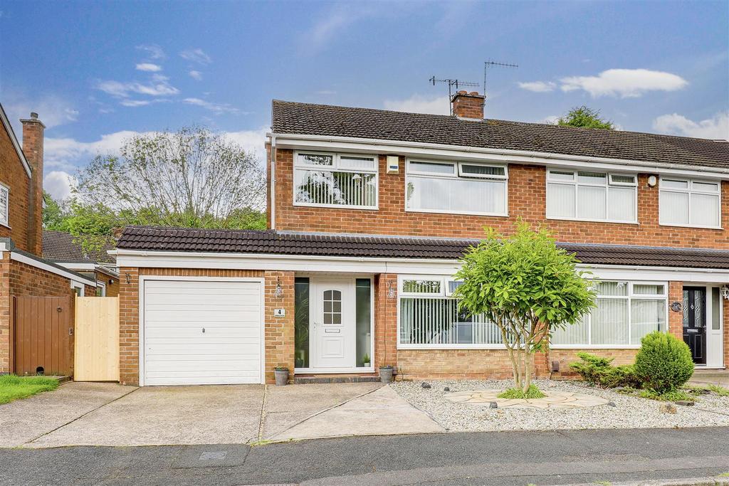 Manthorpe Crescent, Sherwood NG5 3 bed semidetached house for sale £