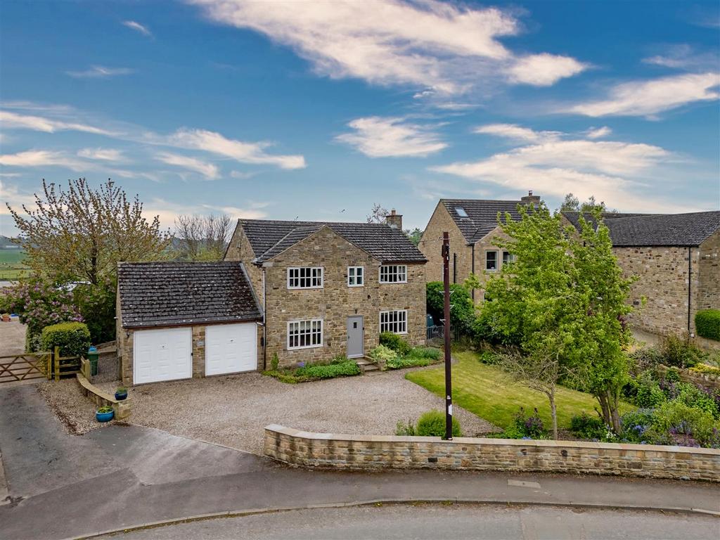 Bedale DL8 4 bed detached house for sale £740,000