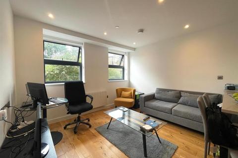 1 bedroom apartment to rent, Dolphin Bridge House, Rockingham Road, Uxbridge UB8