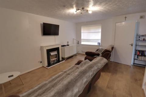 6 Monarch Close, Crewe, CW2 7UF