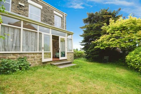 71 Lydgate Lane, Sheffield, S10 5FN