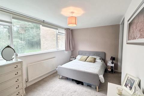 7 Links View, Sutton Coldfield, B74 3EP