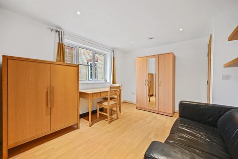 undefined, Windmill Drive, London NW2