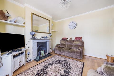 29 Westcroft Road, Carshalton, SM5 2TG