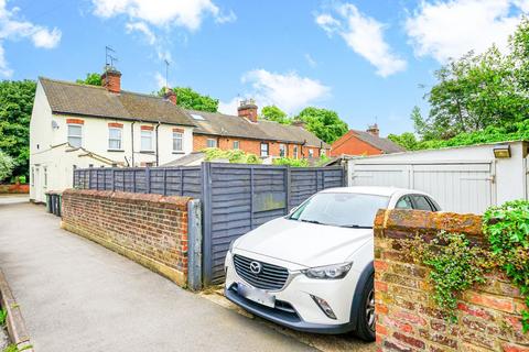 2 bedroom end of terrace house for sale, Waterloo Road, Linslade